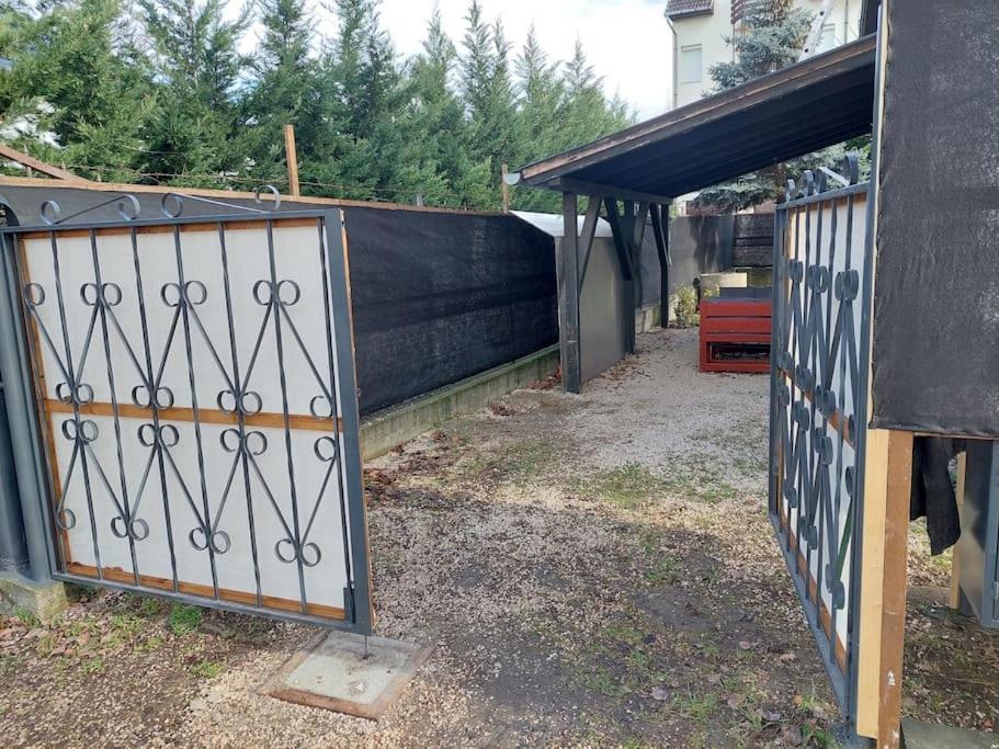 Ujszeged Apartman エクステリア 写真
