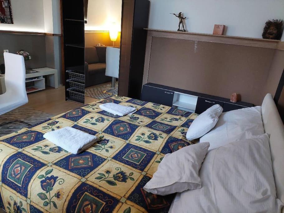 Ujszeged Apartman エクステリア 写真