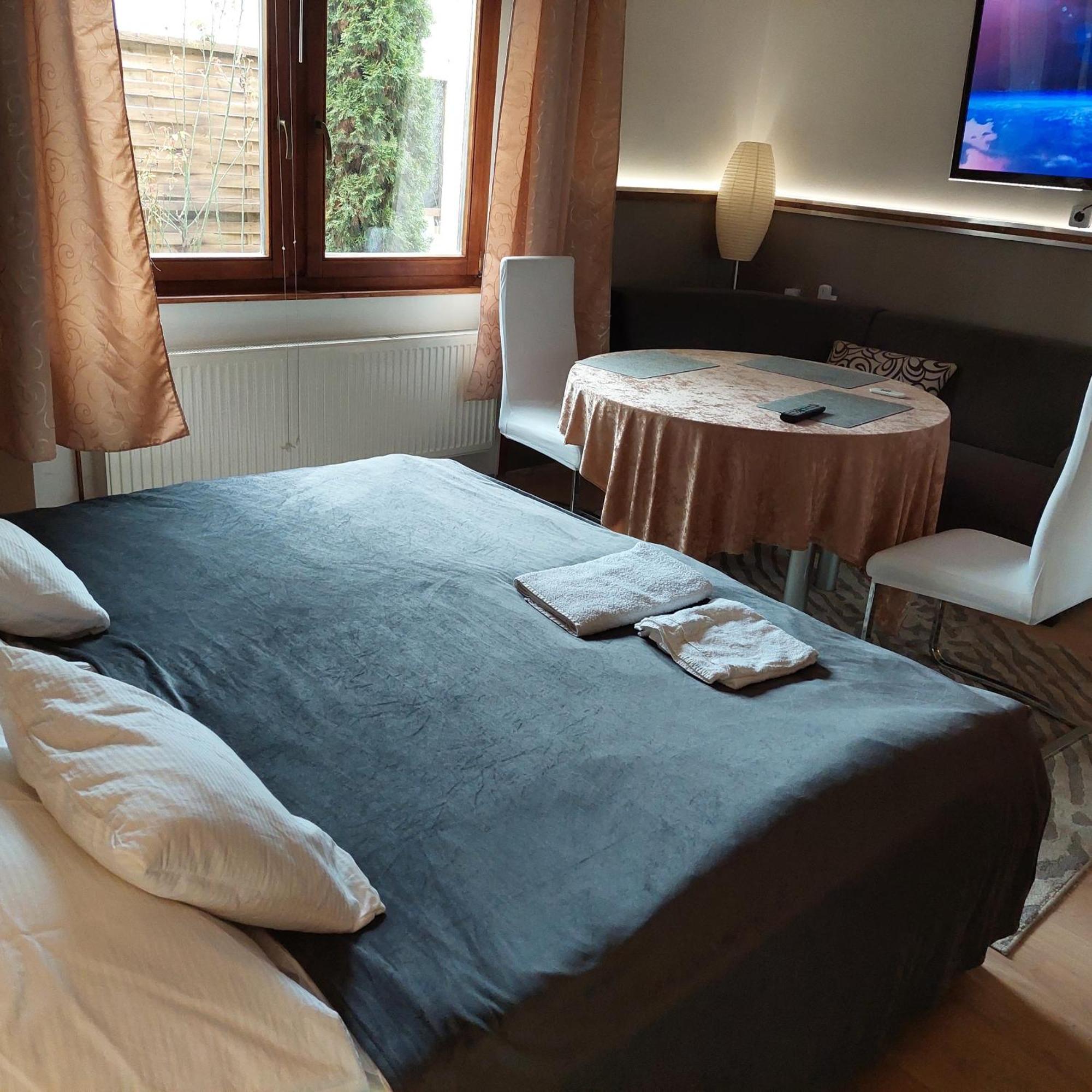 Ujszeged Apartman エクステリア 写真