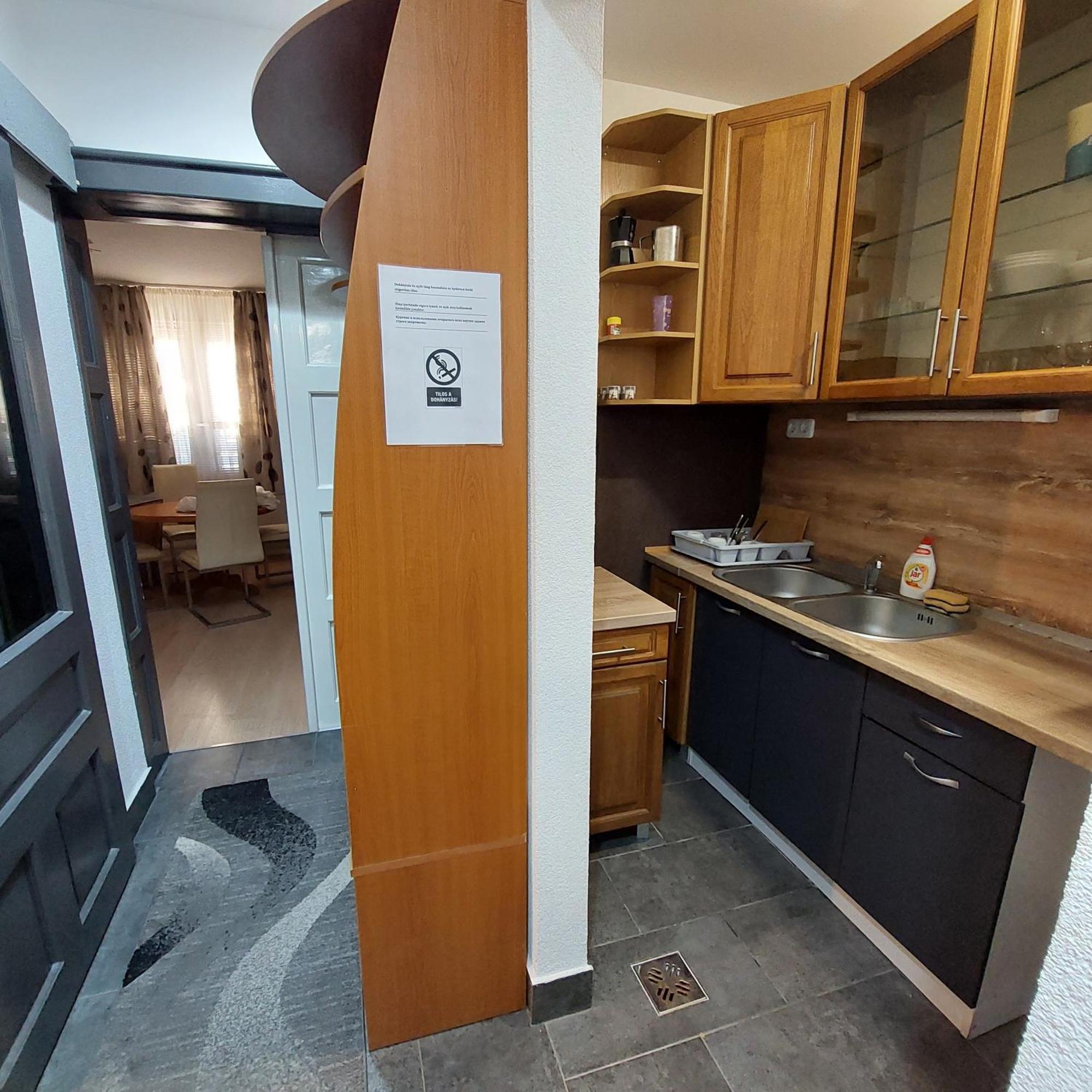 Ujszeged Apartman エクステリア 写真