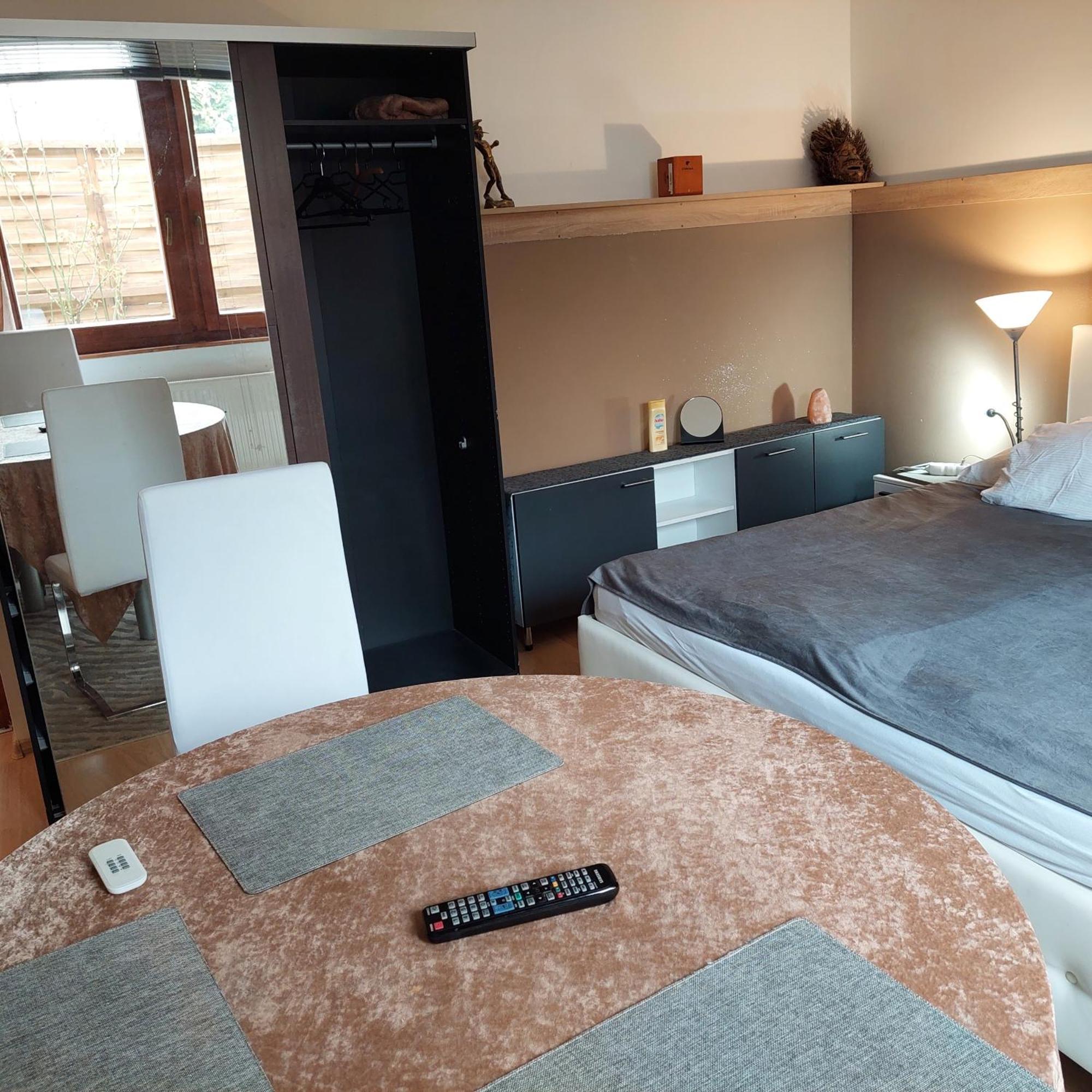 Ujszeged Apartman エクステリア 写真