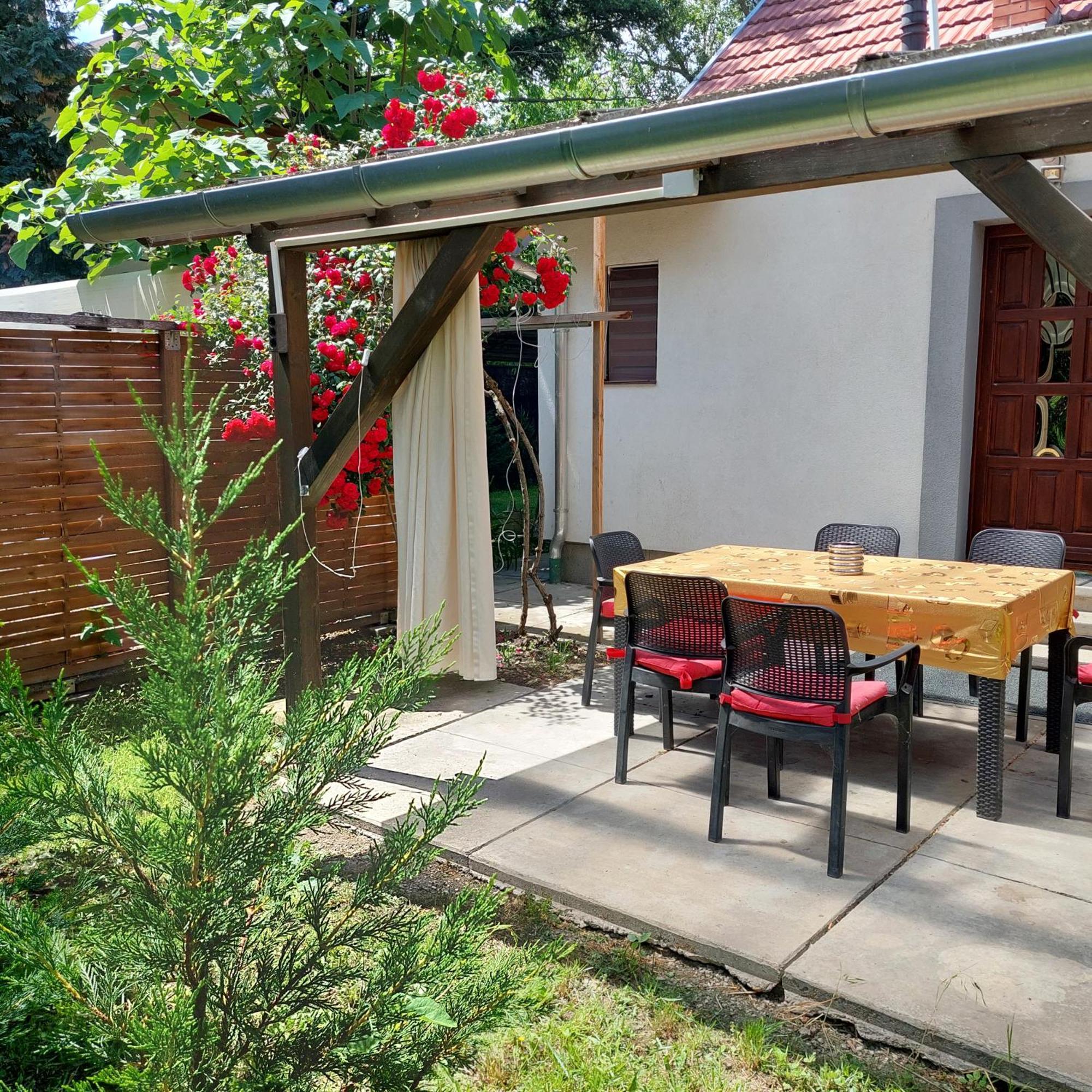 Ujszeged Apartman エクステリア 写真